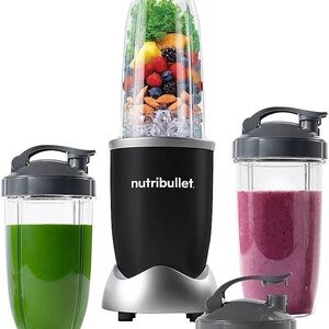 LIKE NEW 🍃 NUTRI BULLET Blender Set
